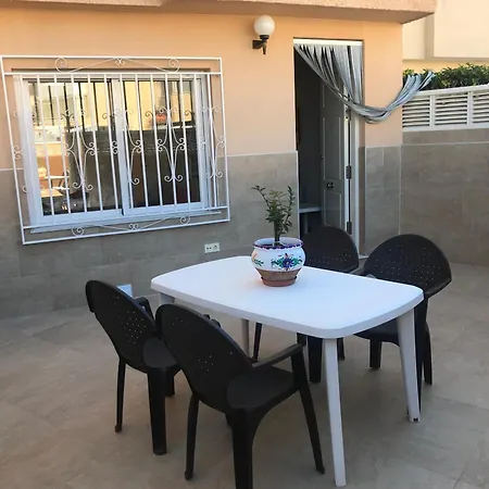 Casa de Férias Fercamar Costacabana *